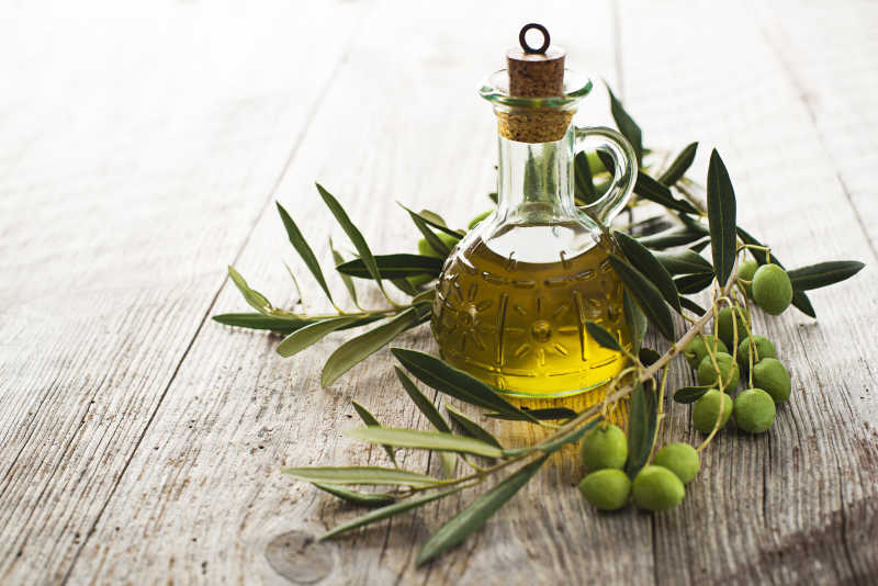 Cómo Usar Aceite de Oliva: Guía Completa y Beneficios